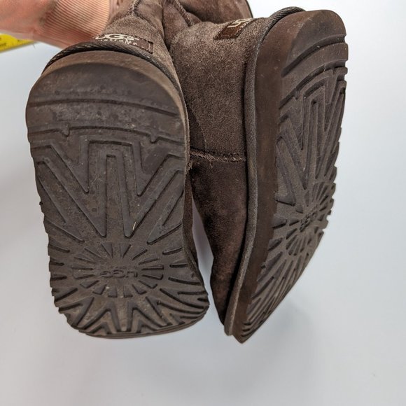UGG Brown Winter Boots - Picture 7 of 9